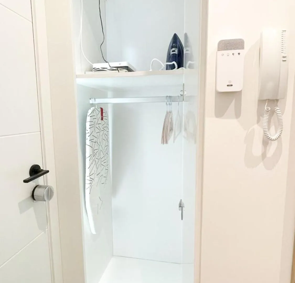 Cap Salou Salacia Beach Front Studio New Апартаменты