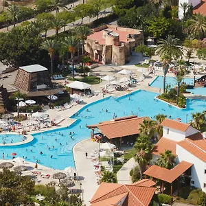 Portaventura El Paso - Includes Unlimited Access To Portaventura Park & 1 Access To Ferrari Land Салоу